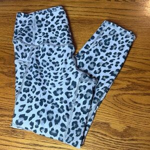 Leopard Print woman’s Capri Leggings